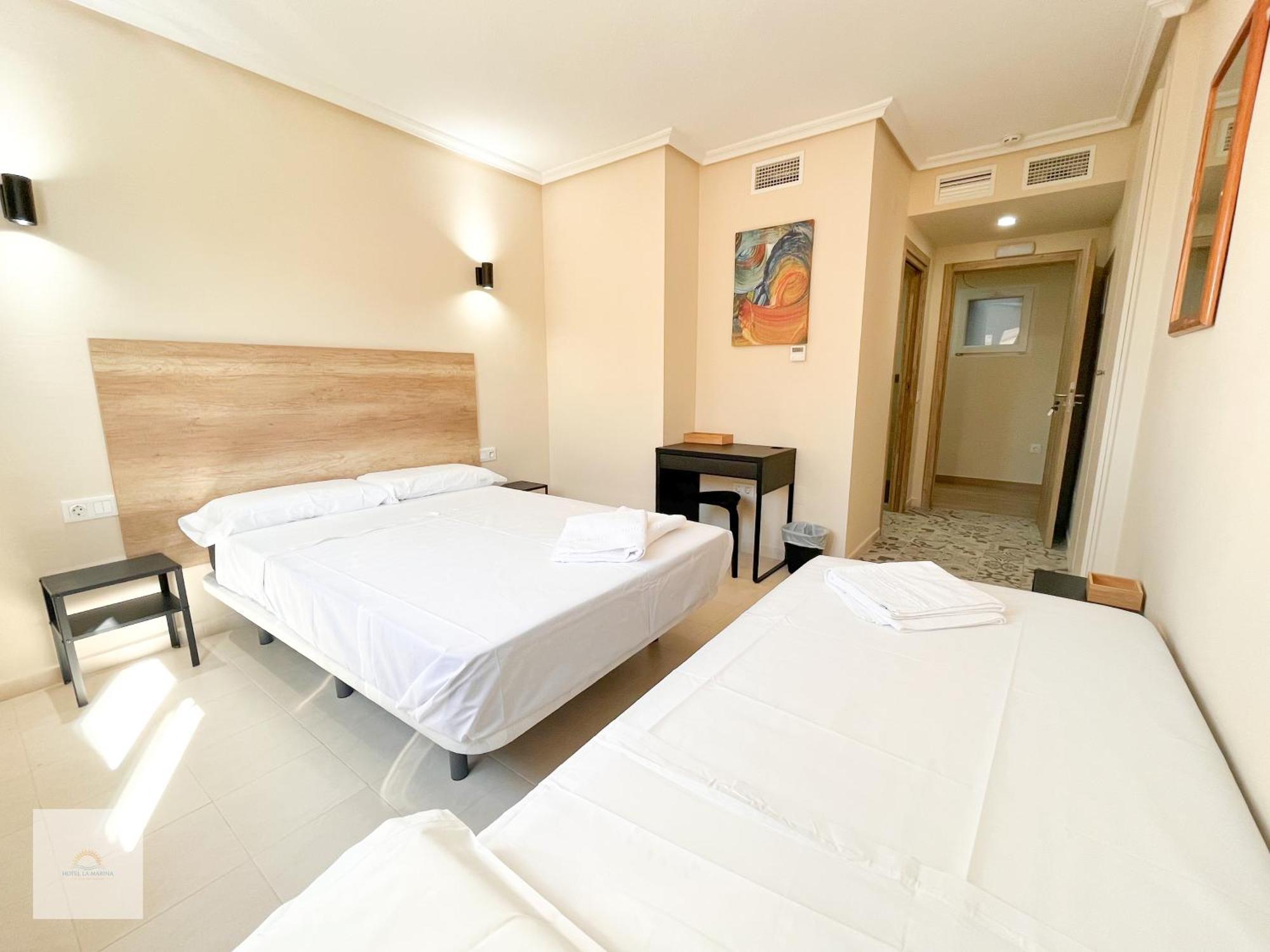 Hotel La Marina Elche La Mariña المظهر الخارجي الصورة