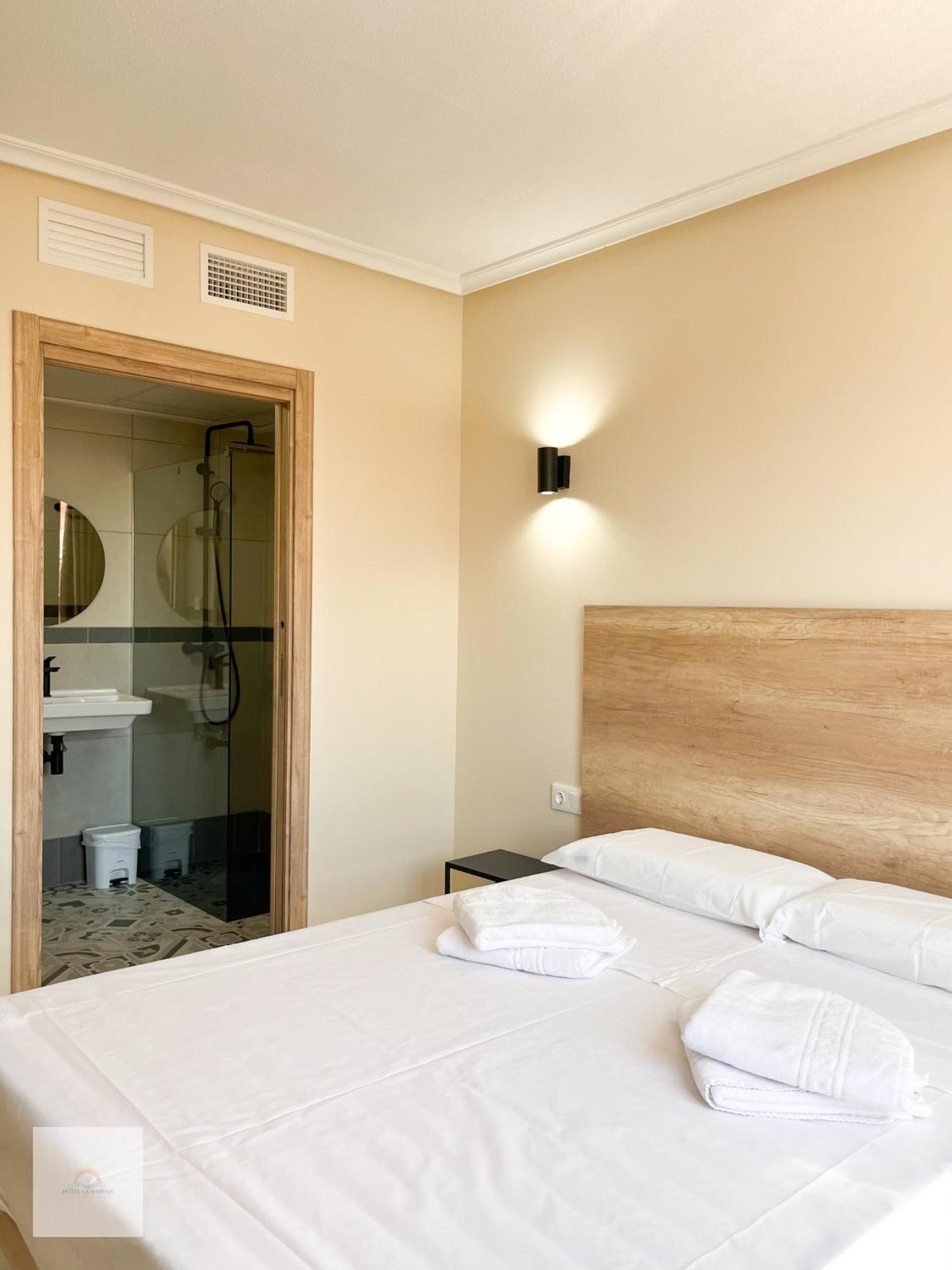 Hotel La Marina Elche La Mariña المظهر الخارجي الصورة
