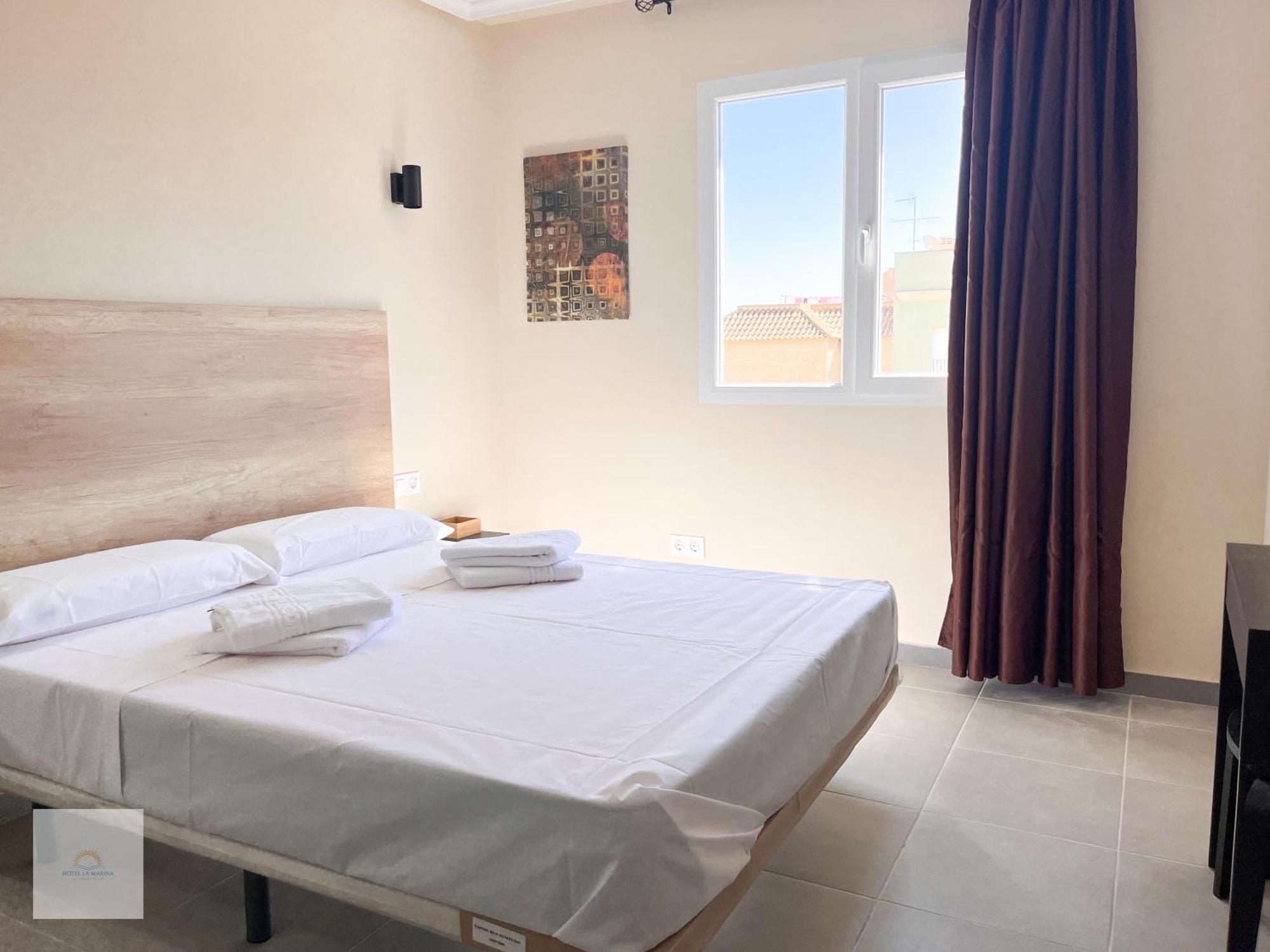 Hotel La Marina Elche La Mariña المظهر الخارجي الصورة