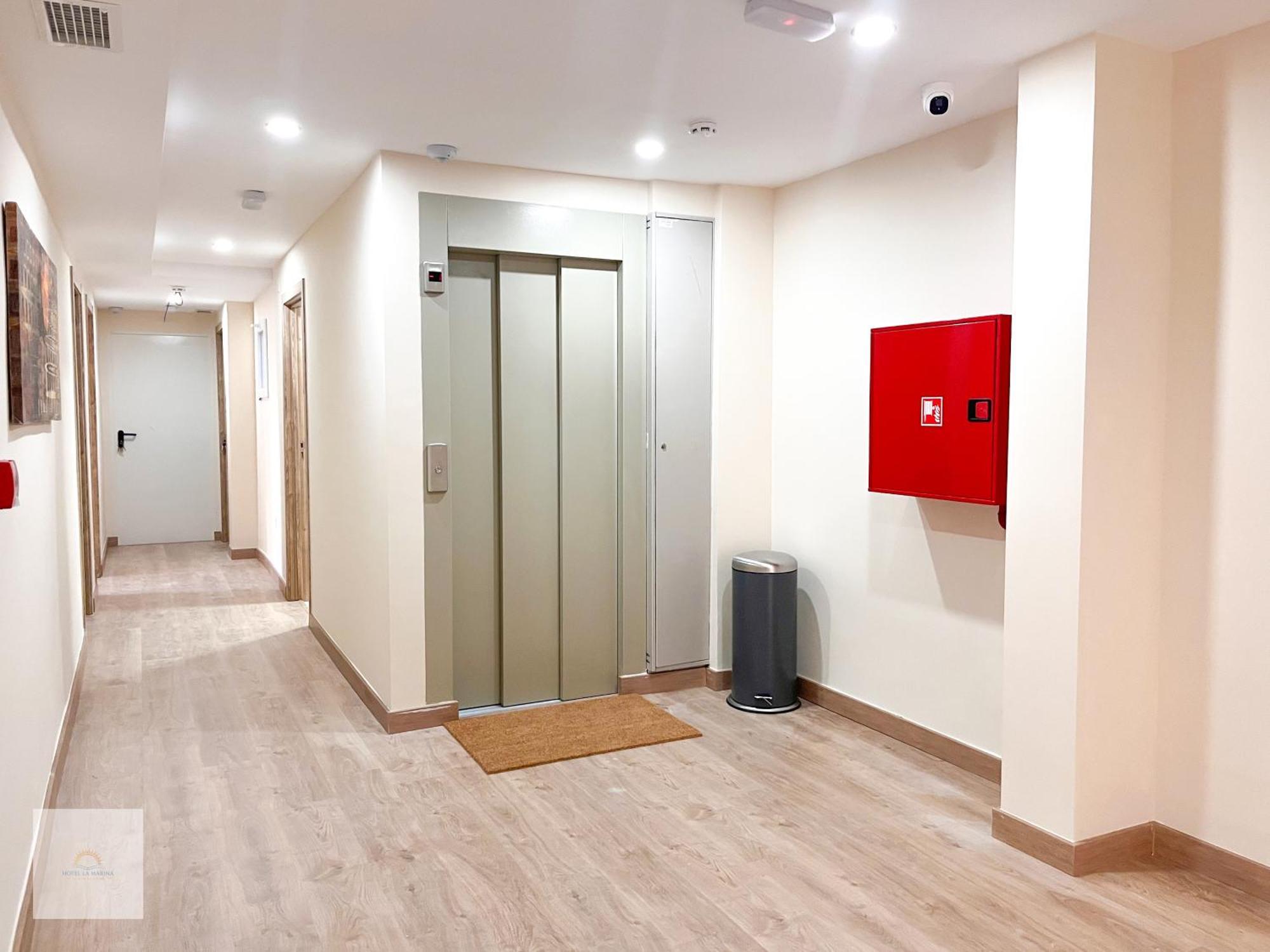 Hotel La Marina Elche La Mariña المظهر الخارجي الصورة